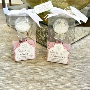 Snow Flurries Snow Globe Bottle Stoppers